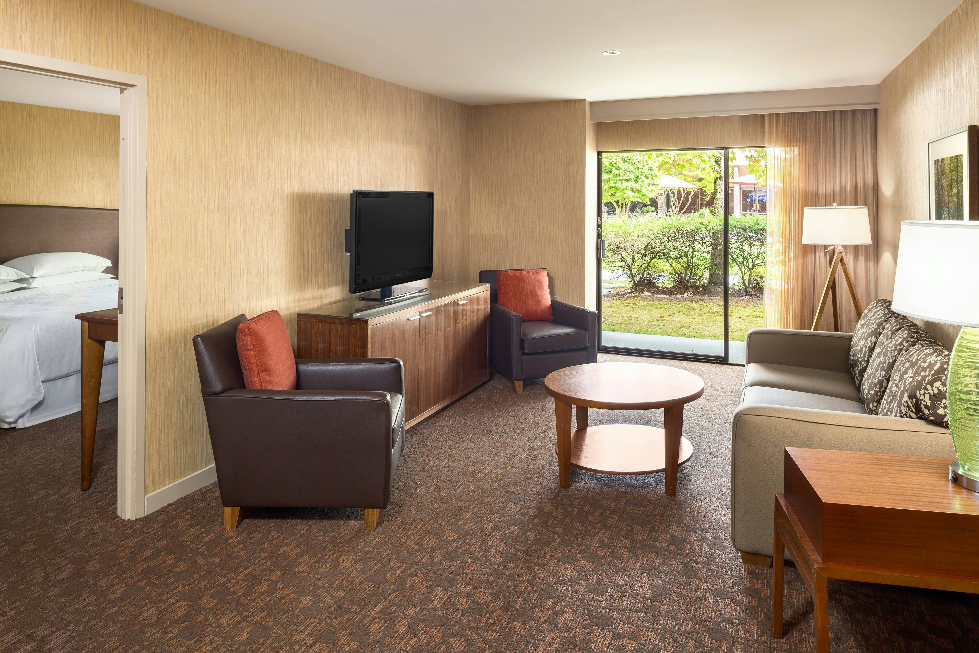 SHERATON VANCOUVER AIRPORT HOTEL 16/32