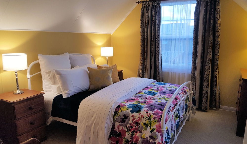 Stanley Hotel And Stanley Village Apartments 21/50