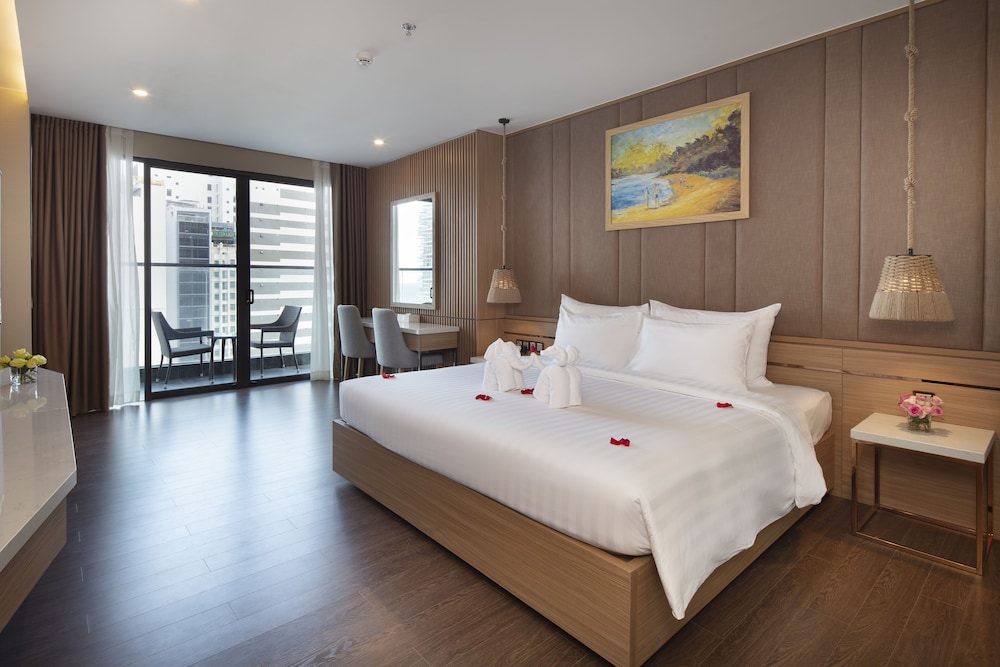 Virgo Hotel 15/79