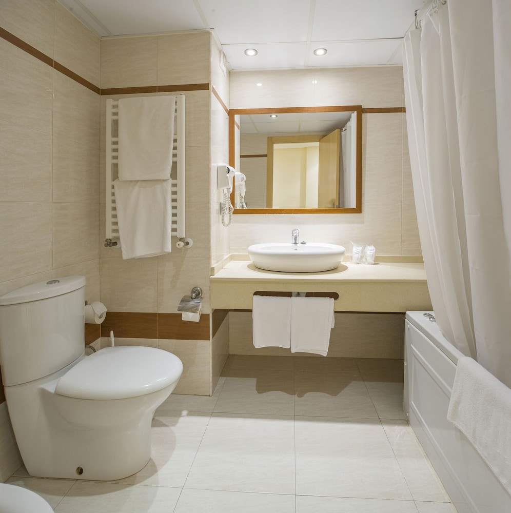 Hotel Vibra S Estanyol 53/55