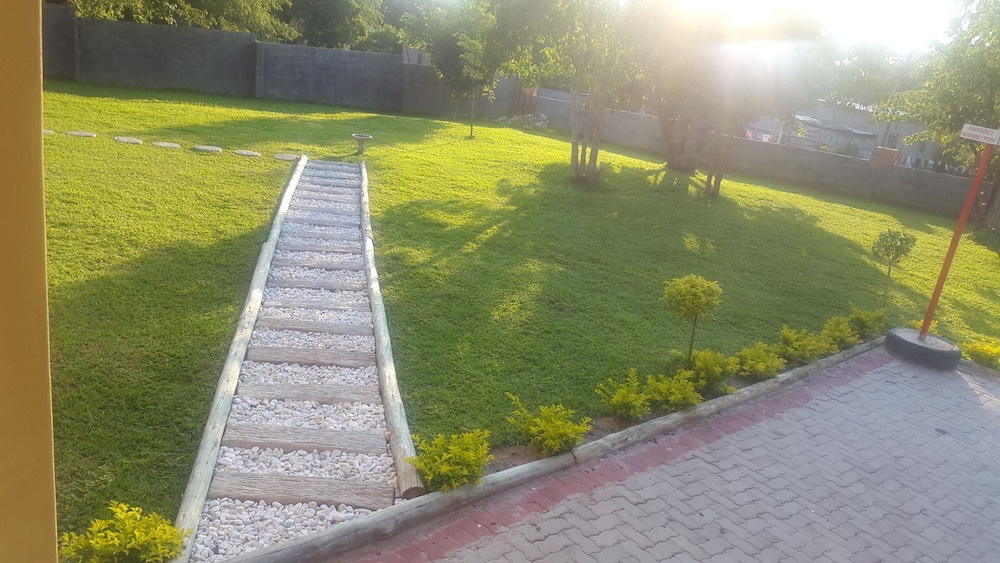 Maun Executive Inn 17/26