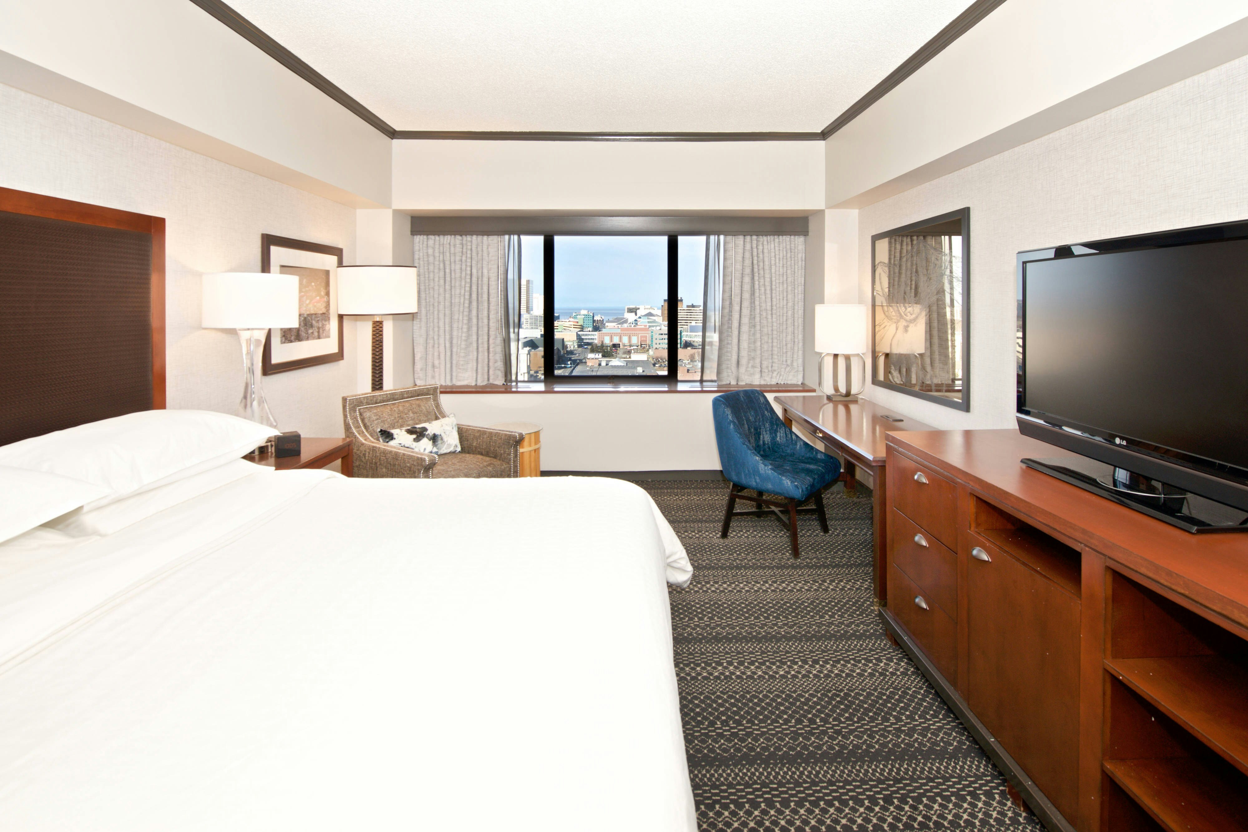 Sheraton Anchorage Hotel 9/43