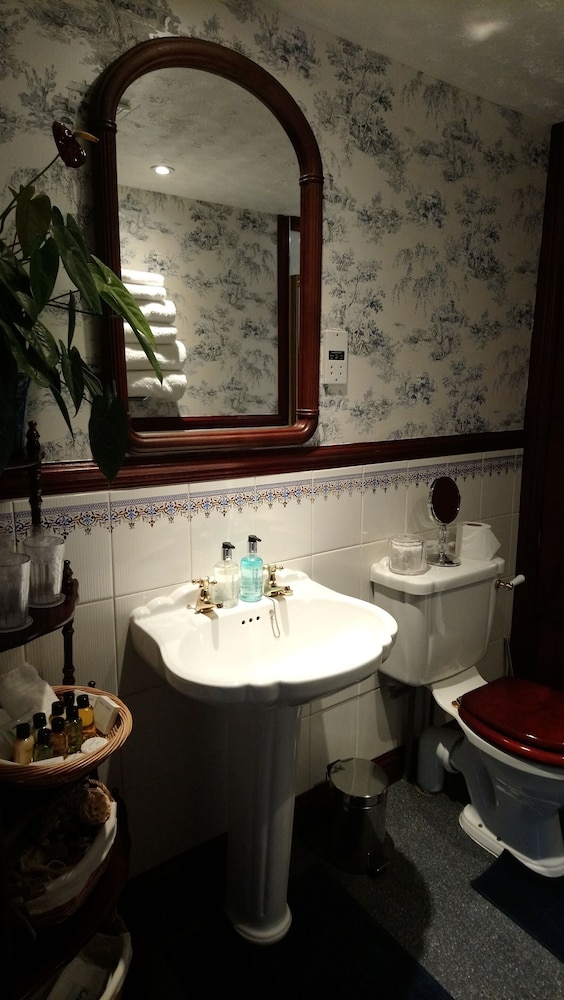 Stafford House Guest House 46/46