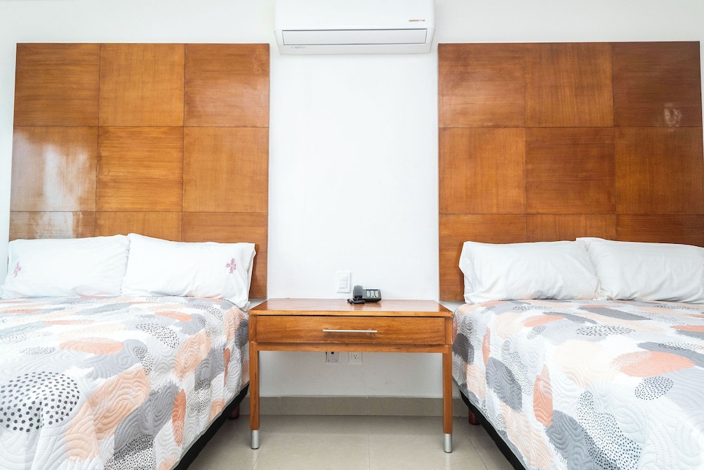 Hotel Suites Gaby Cancun 45/80