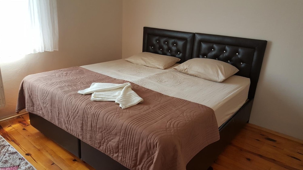 Kule Apart 9/50