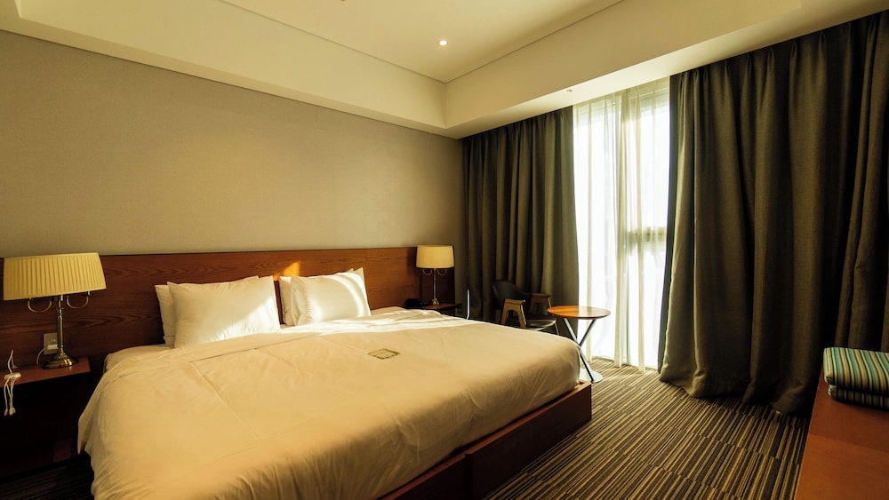 Incheon Airport Global Hotel and Suites 11/44