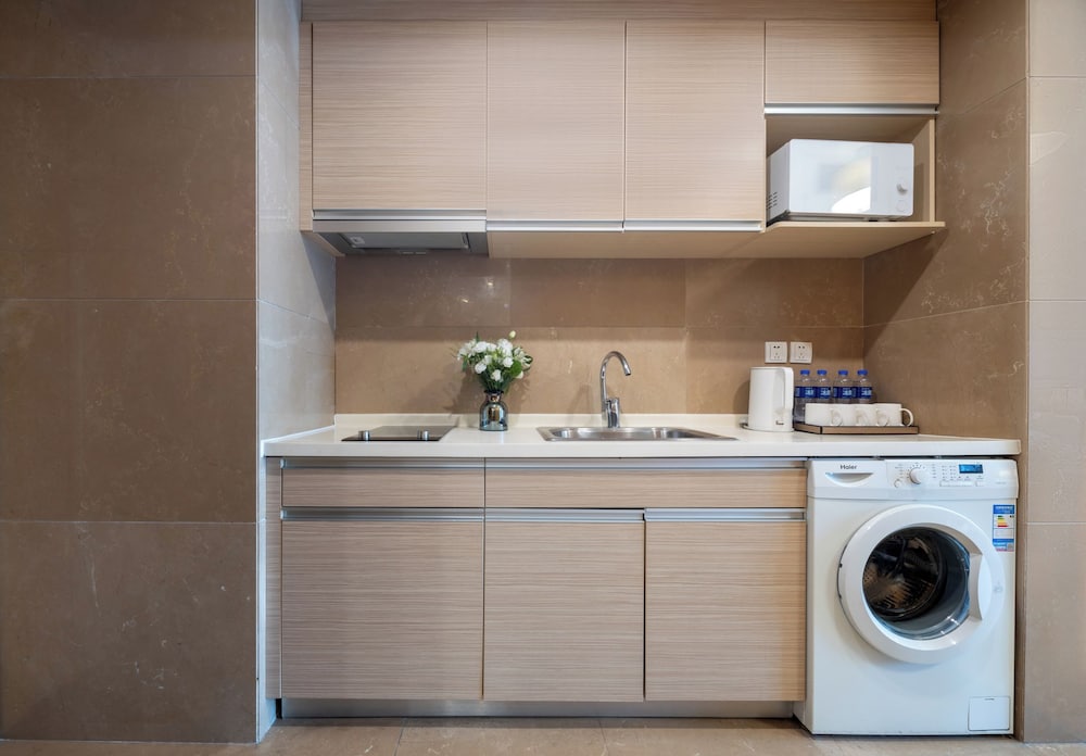 Sanlitun Xin Xiang Ya Yuan Apartment 48/49