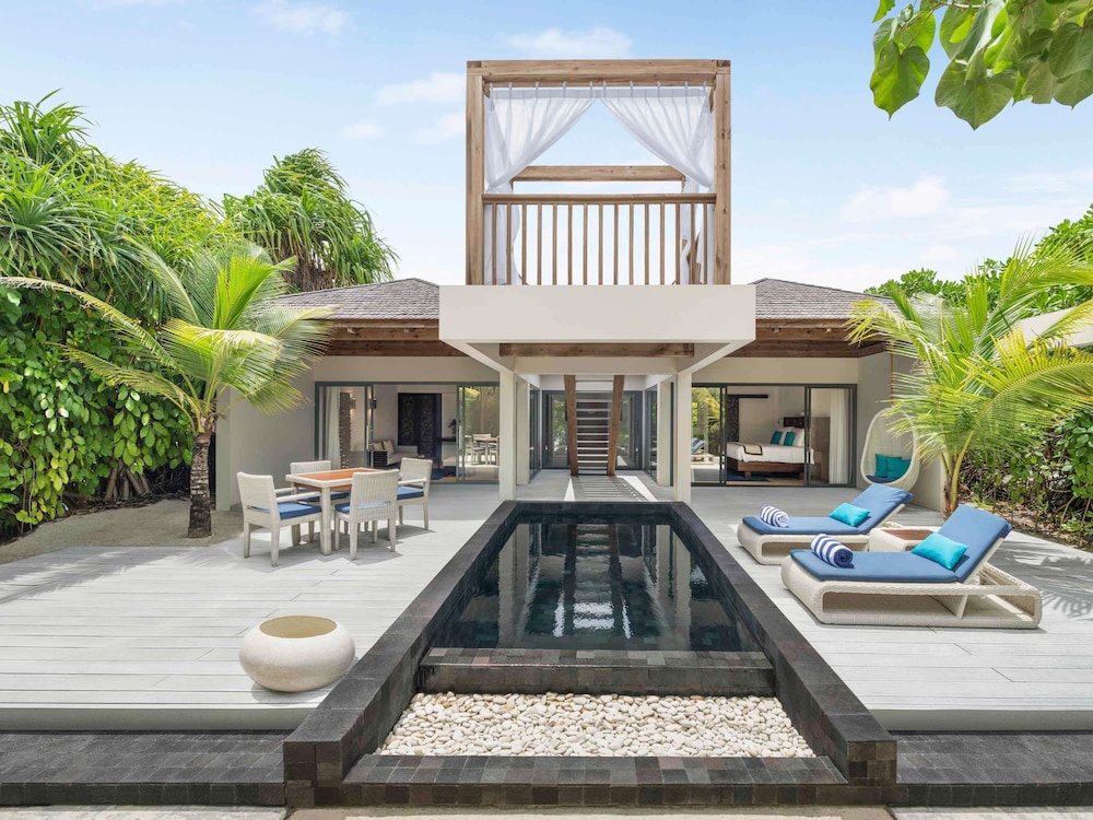 Kuredhivaru Resort and Spa Maldives 9/91