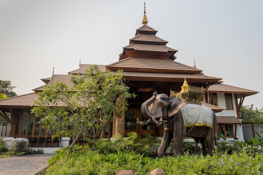 Nampiangdin Boutique Hotel 52/56