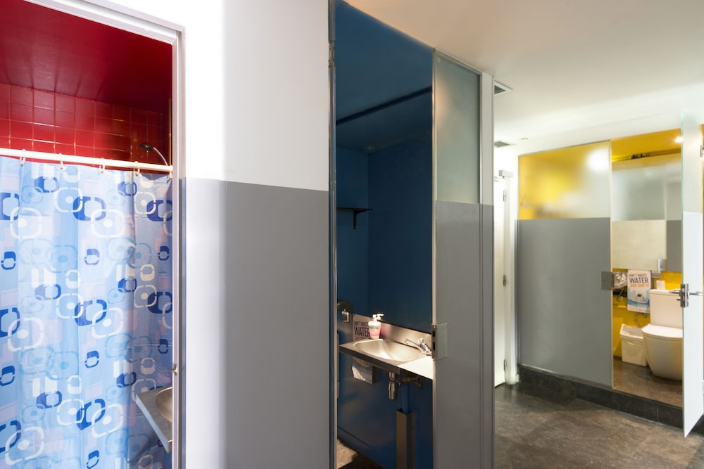Urbany BCN GO Hostel 7/32