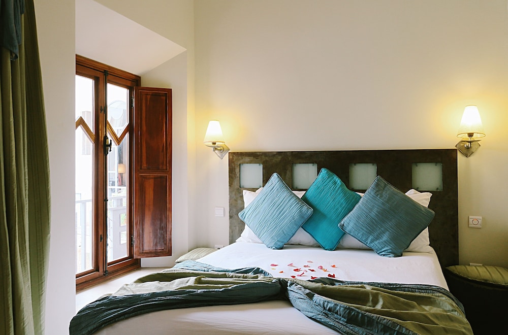 Riad Teranga 3/30