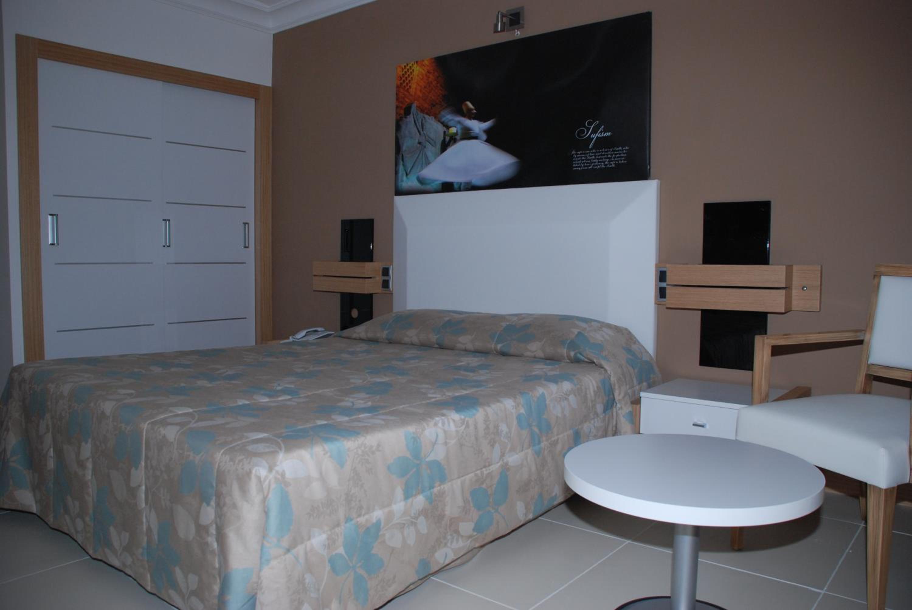Ephesia Hotel 30/50