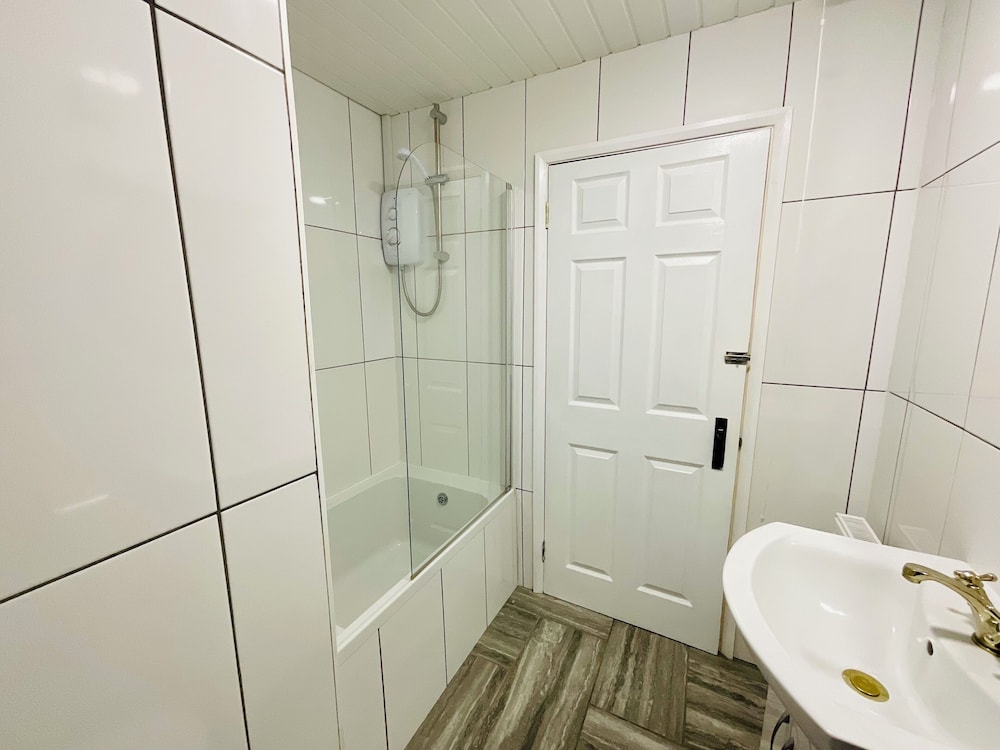 Danescourt Lodge 49/50