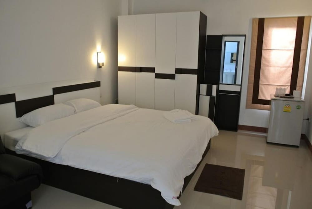 Sri Samui Hotel 7/24