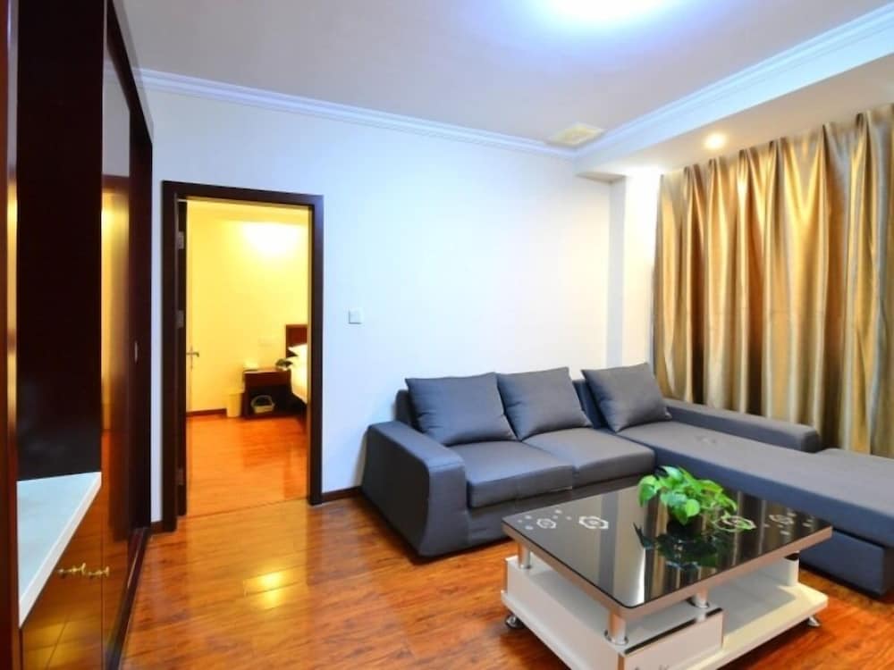 GreenTree Inn WuXi DongTing Leather City Express Hotel 16/21