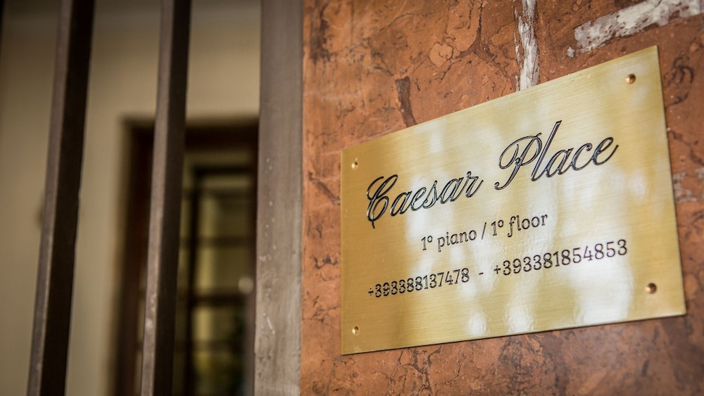 Caesar Place 28/40