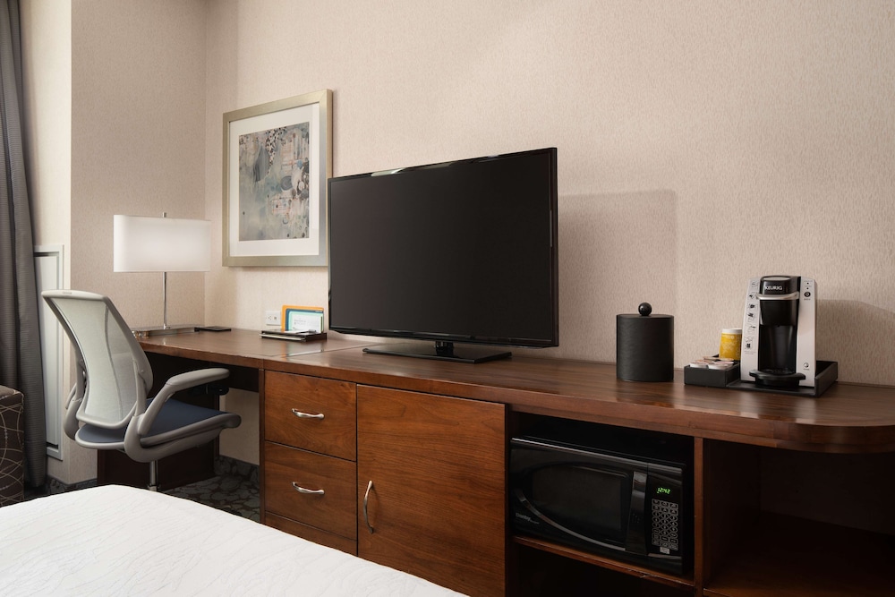 Hilton Garden Inn Long Island City New York 60/62