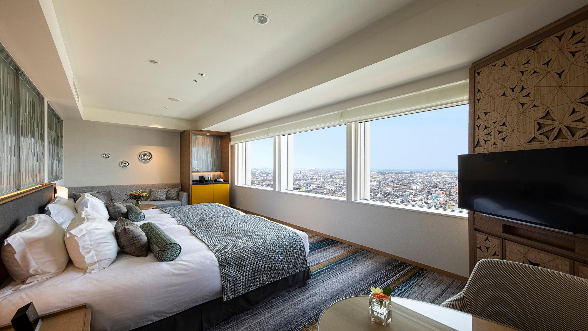 Hollywood, Deluxe, Twin Beds, Night View, Nikko Floor