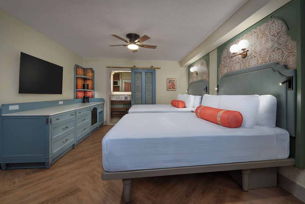 Disneys Port Orleans Resort French Quarter 11/50