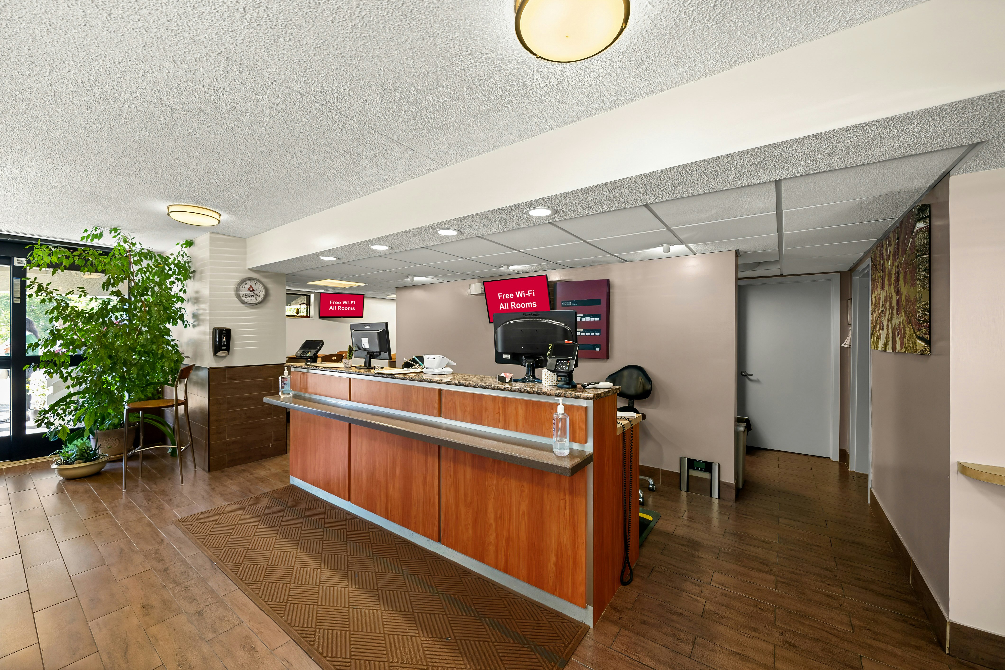 Lobby at Red Roof Inn Dallas - DFW Airport North, IRVING - TX