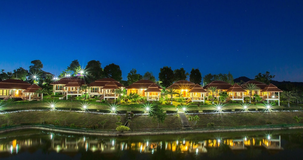 Thongsathit Hill Resort Khao Yai 51/54