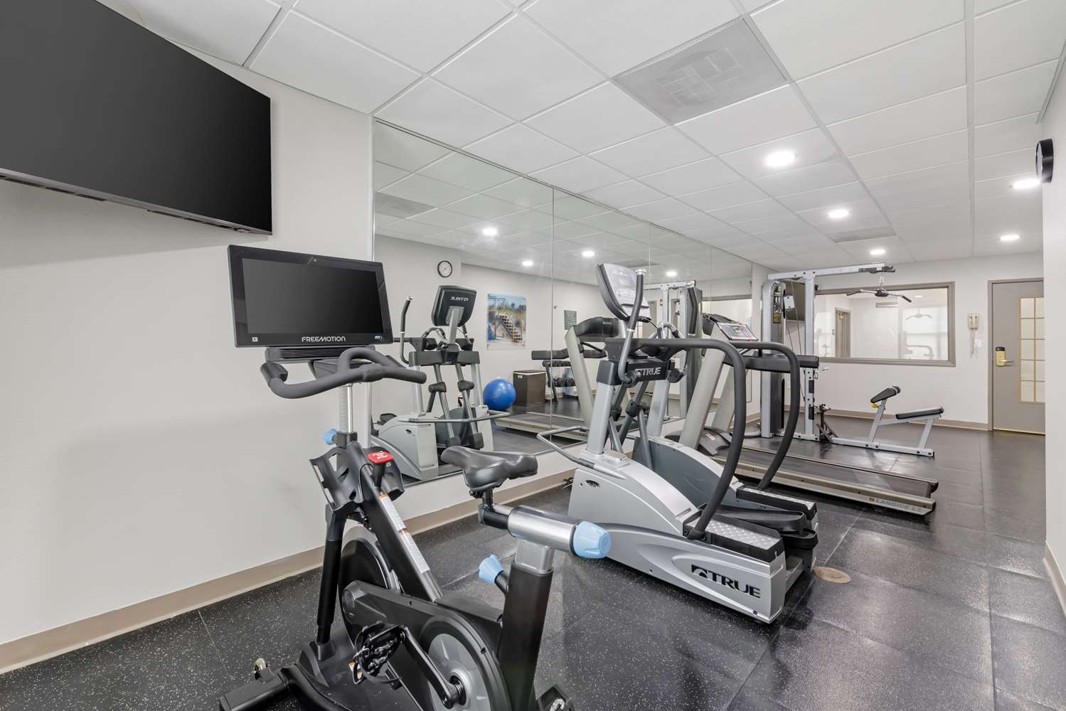 Best Western Plus First Coast Inn & Suites 31/53