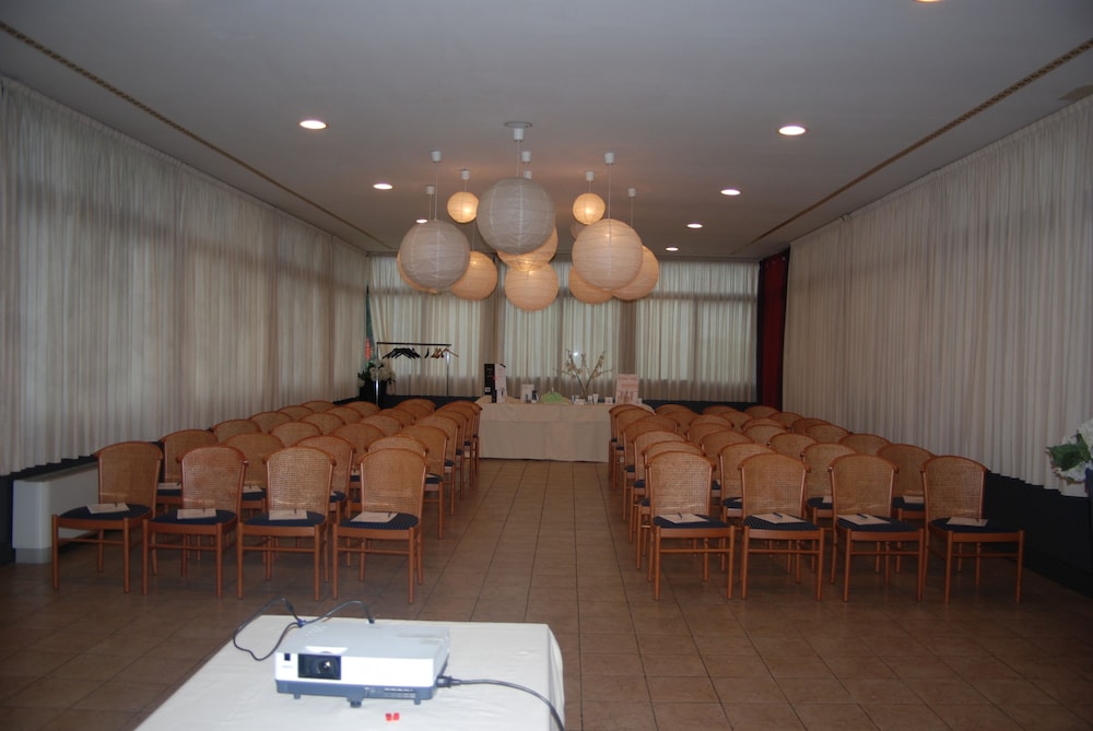 Hotel Cavalieri Del Tau 45/50
