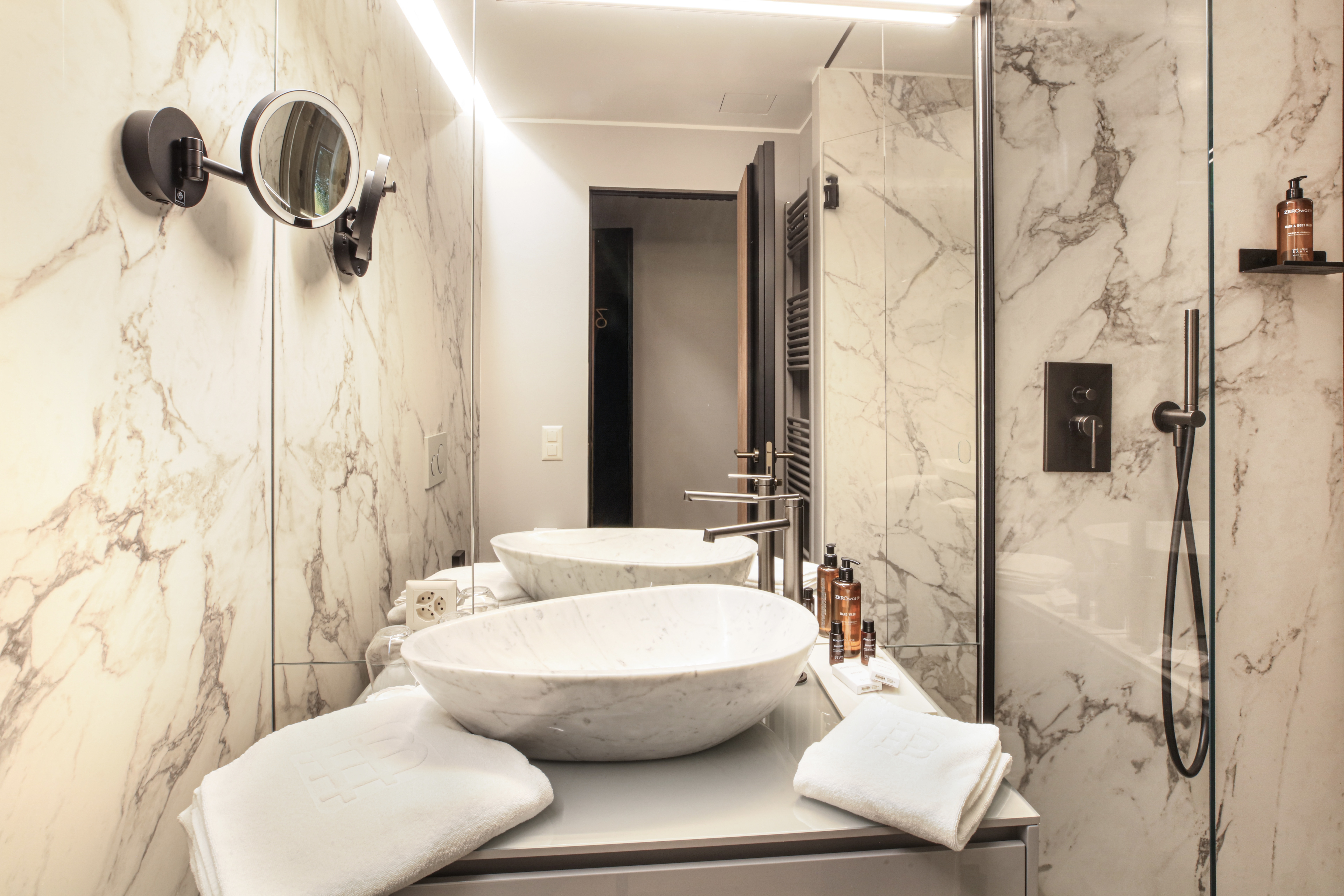 Binario 934 Smart Hotel 40/43