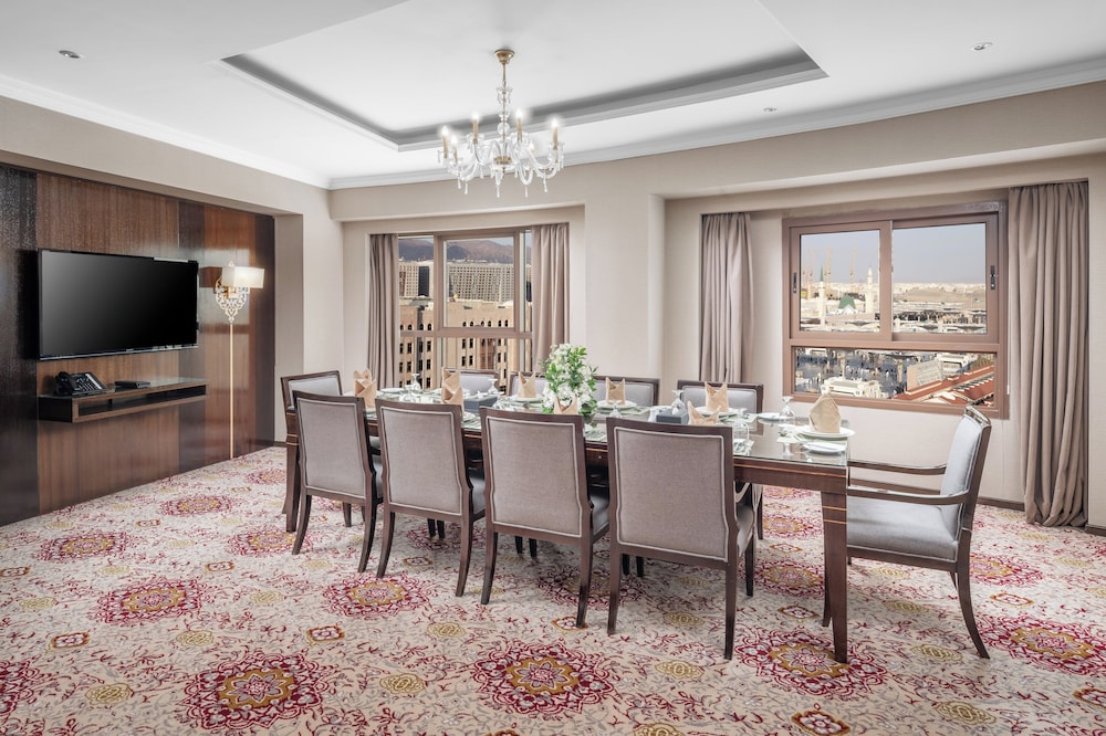 شركة طيبة المدينة الفندقية(Millennium Taiba Hotel) 69/77