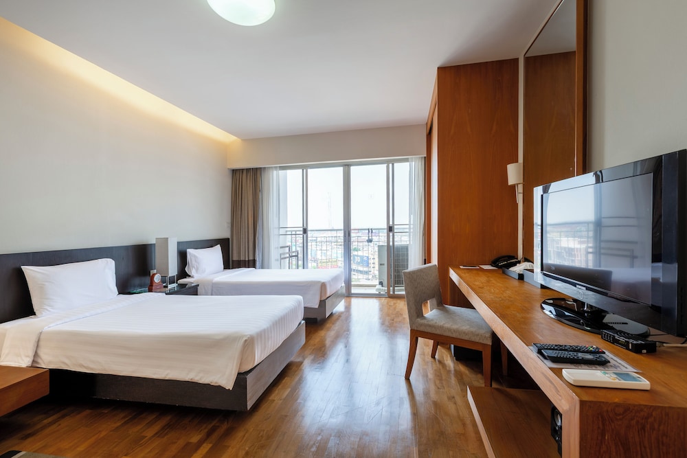 Kantary Hotel 23/76