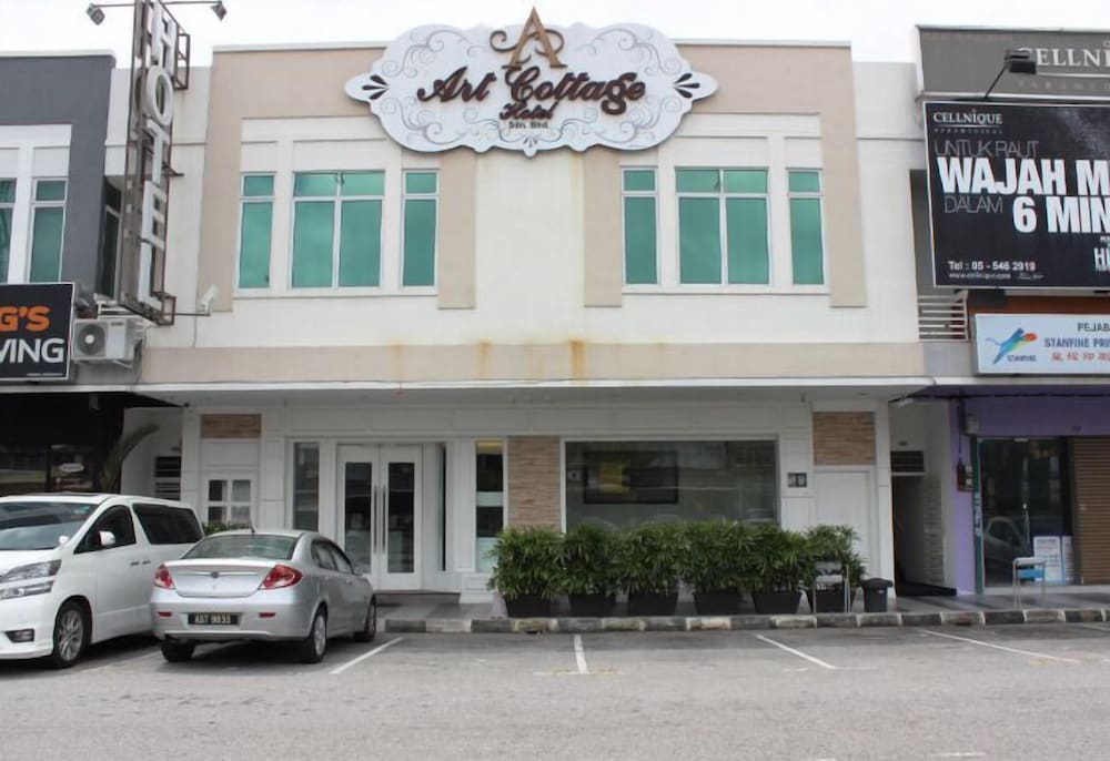 Art Cottage Boutique Hotel 54/64