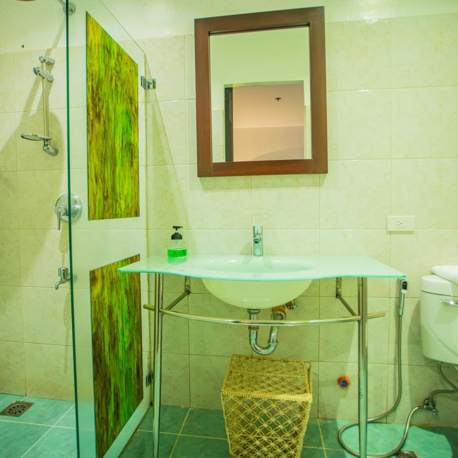Deluxe, Double Bed, Pool and Ocean View, Club Agutaya 5/6