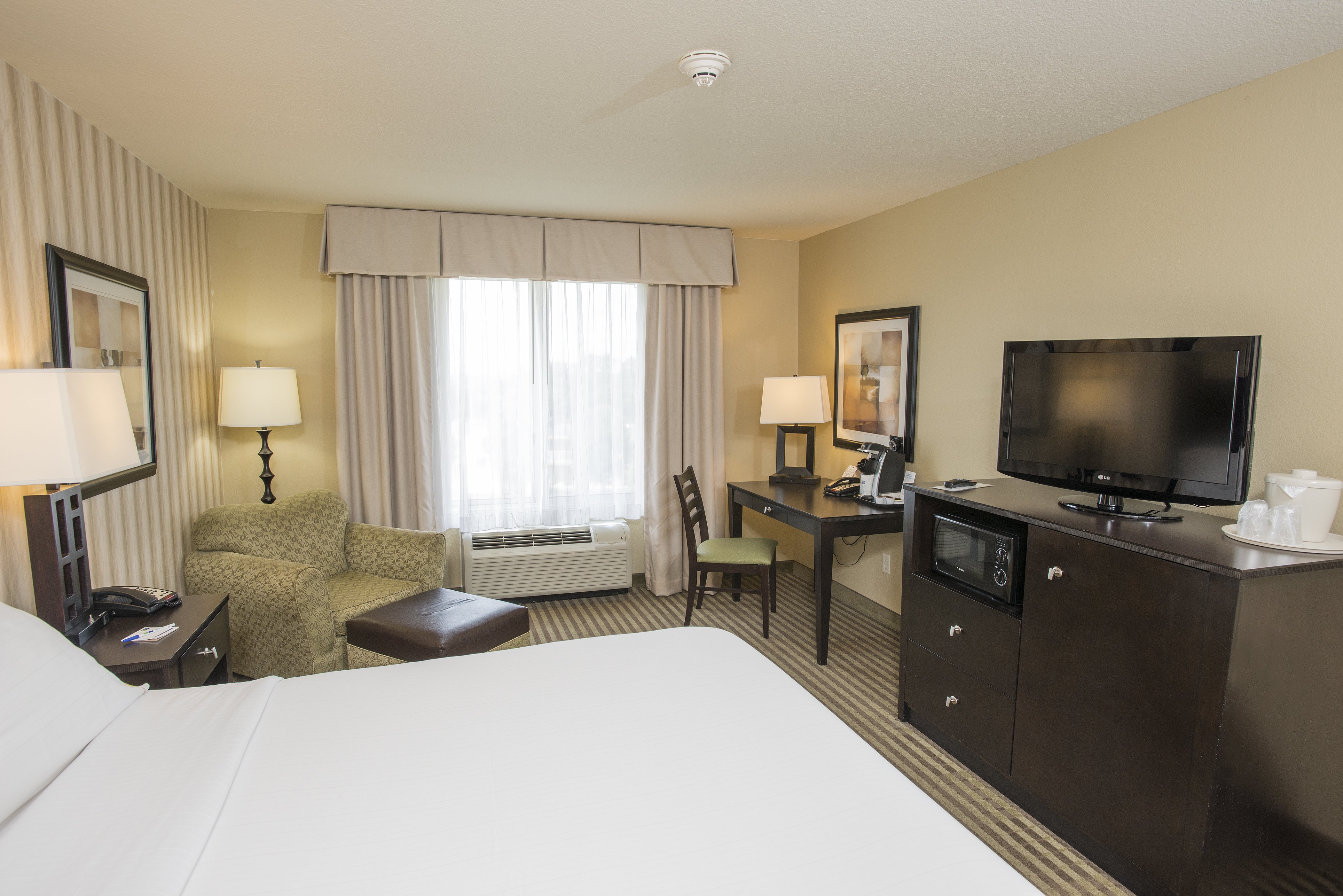 Room, King Bed