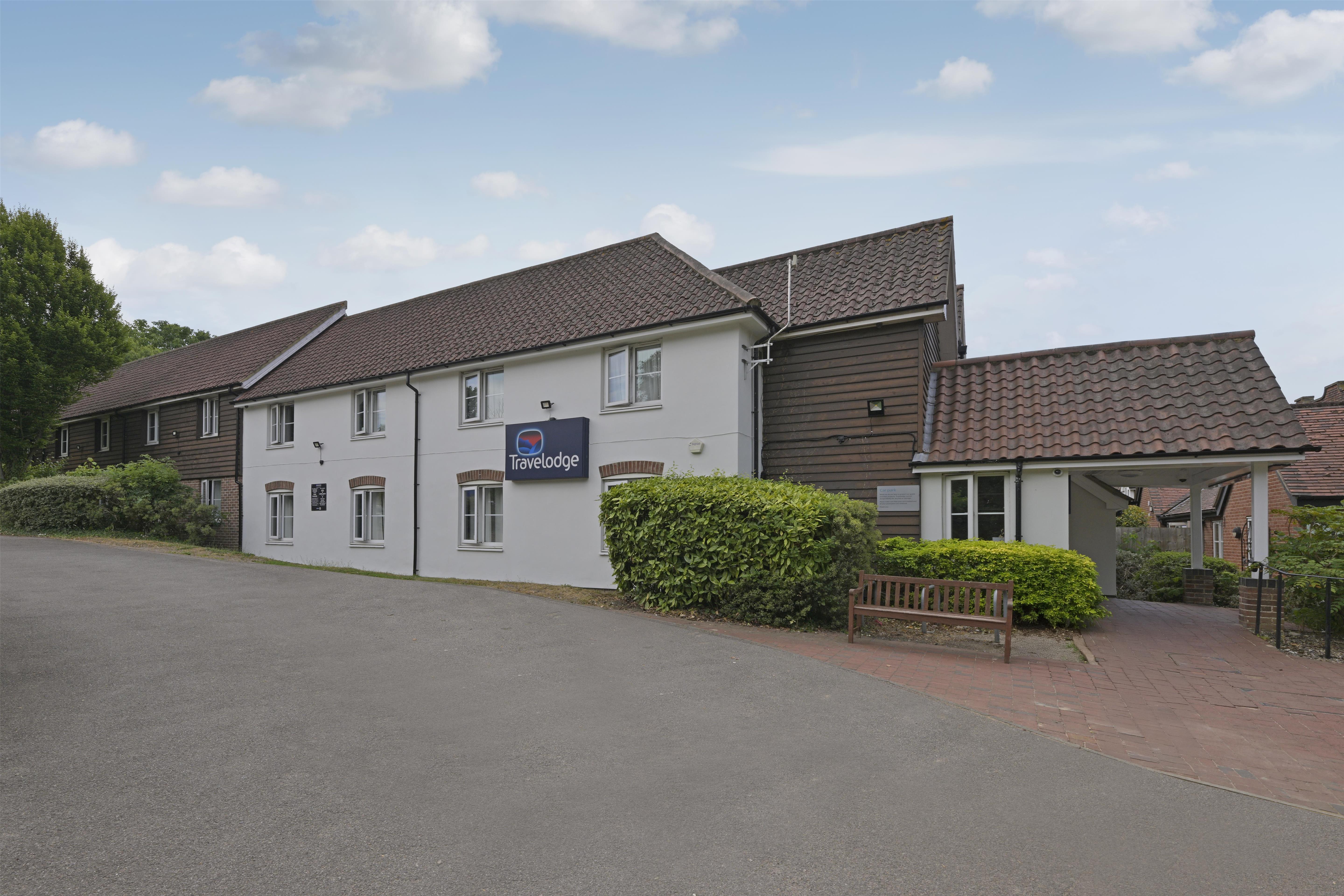 Travelodge London Chigwell 15/17
