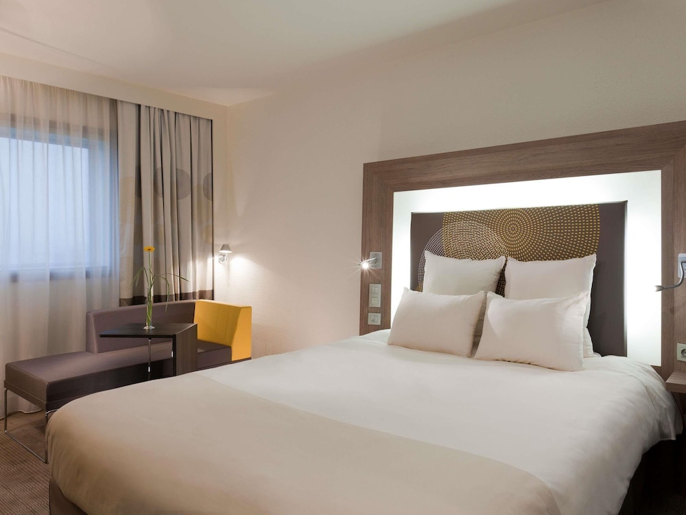 Novotel Paris La Defense Esplanade 13/72
