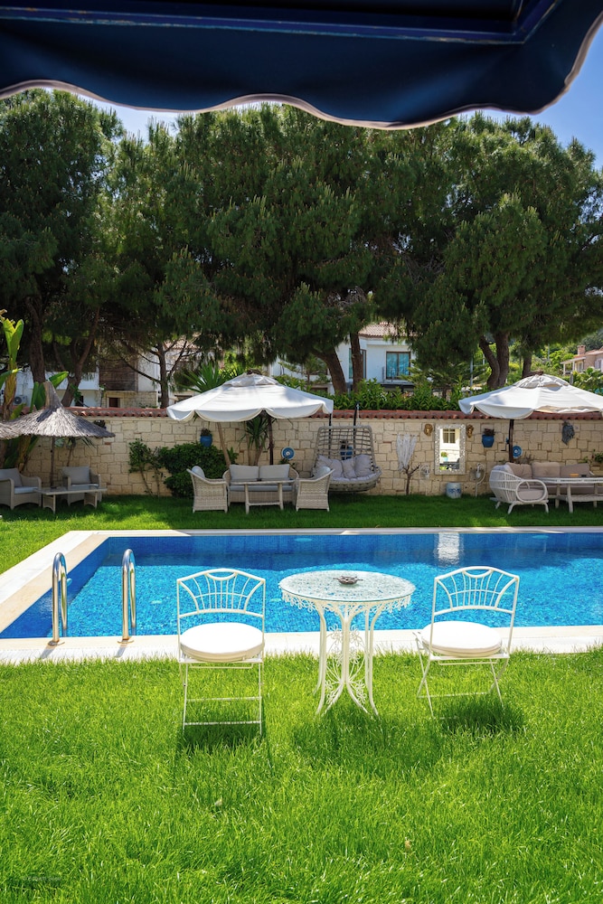 Salbakos Herakleia Boutique Hotel 35/47