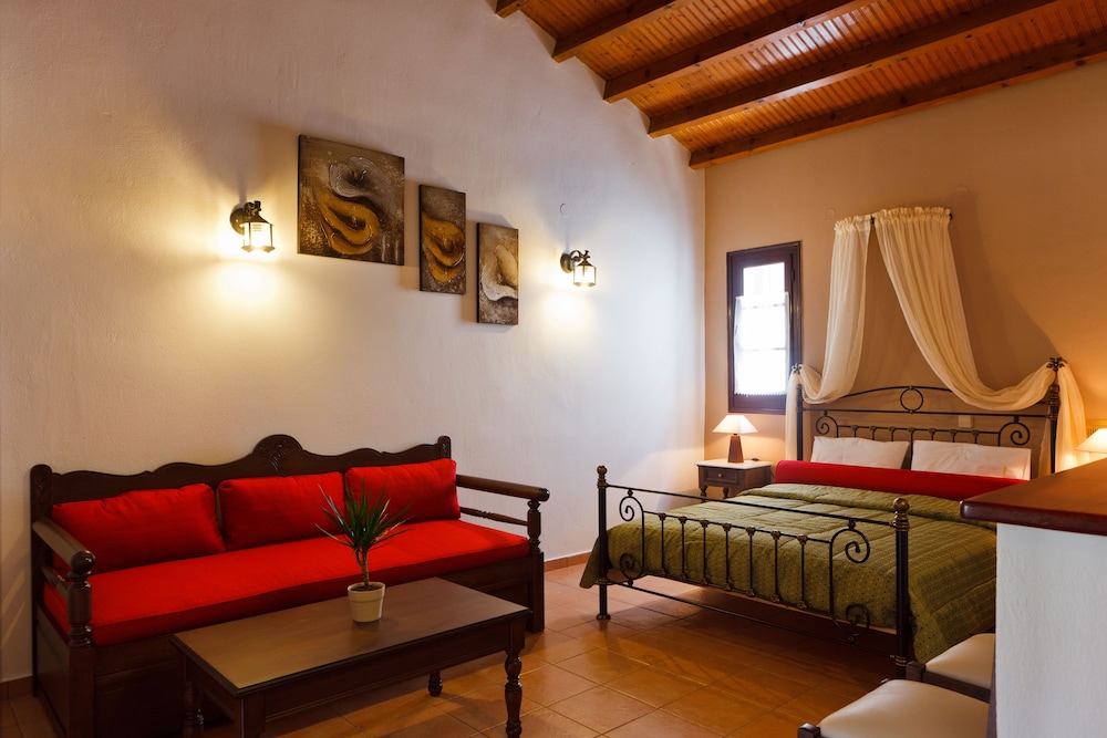 Hovolo Hotel Apartments 18/50