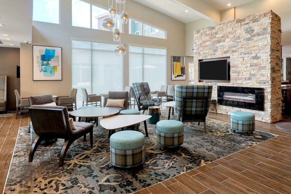 Residence Inn Harrisburg North 46/61