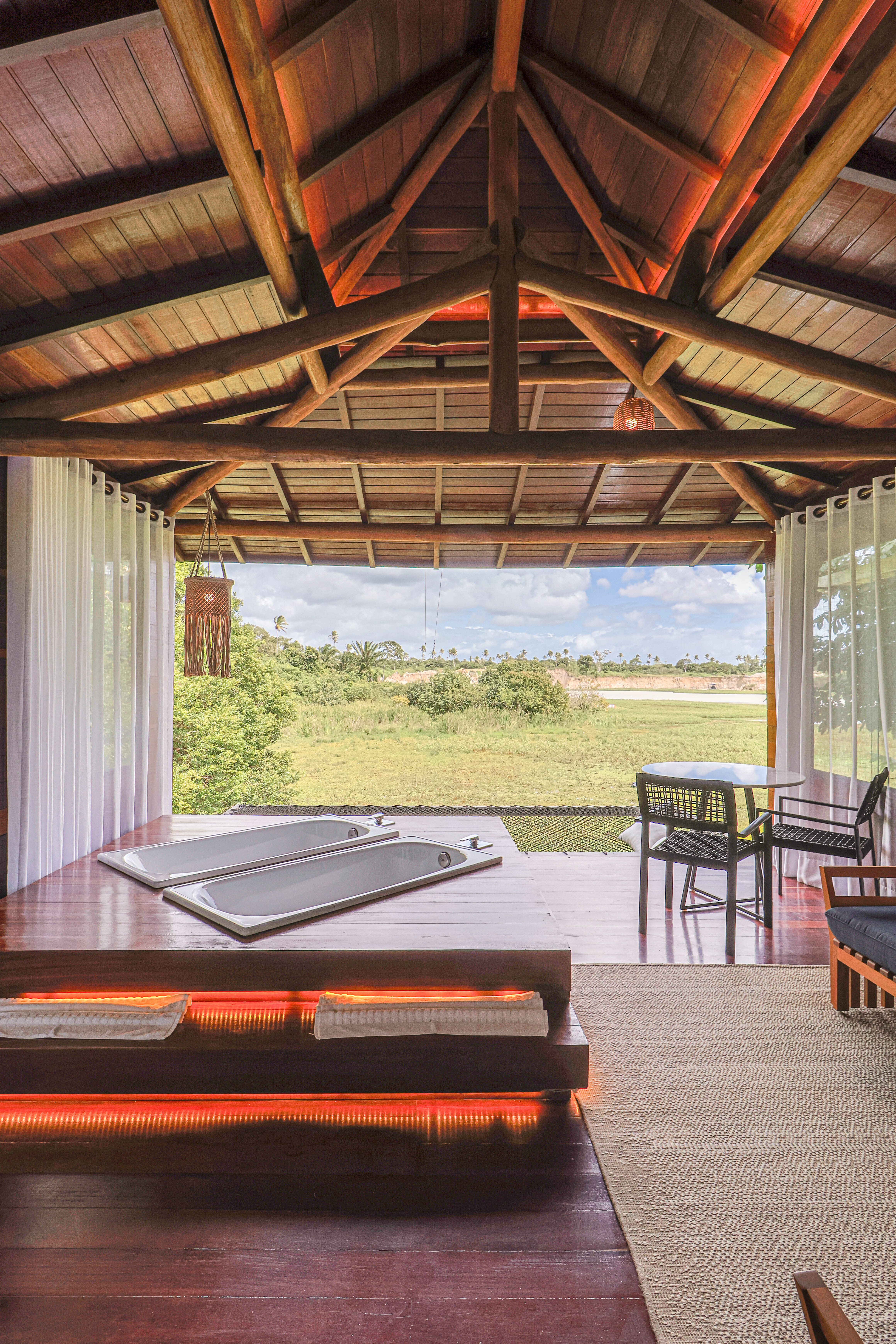 Eco Luar Boutique Hotel 57/67