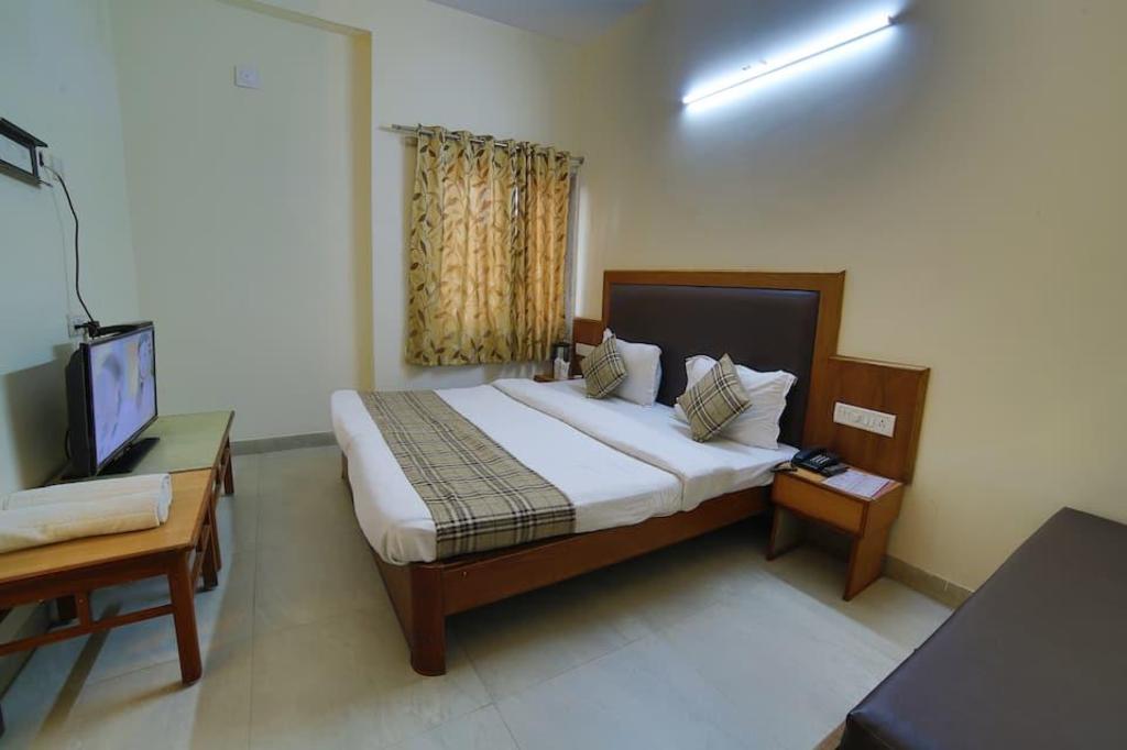 Oyo 6549 Hotel Gorbandh 18/47