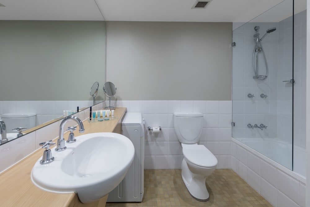 Nesuto Parramatta Apartment Hotel 27/67