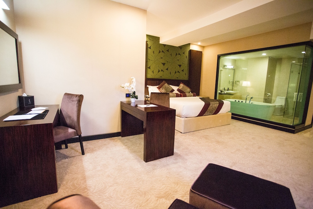 Hotel Royale Signature 43/61