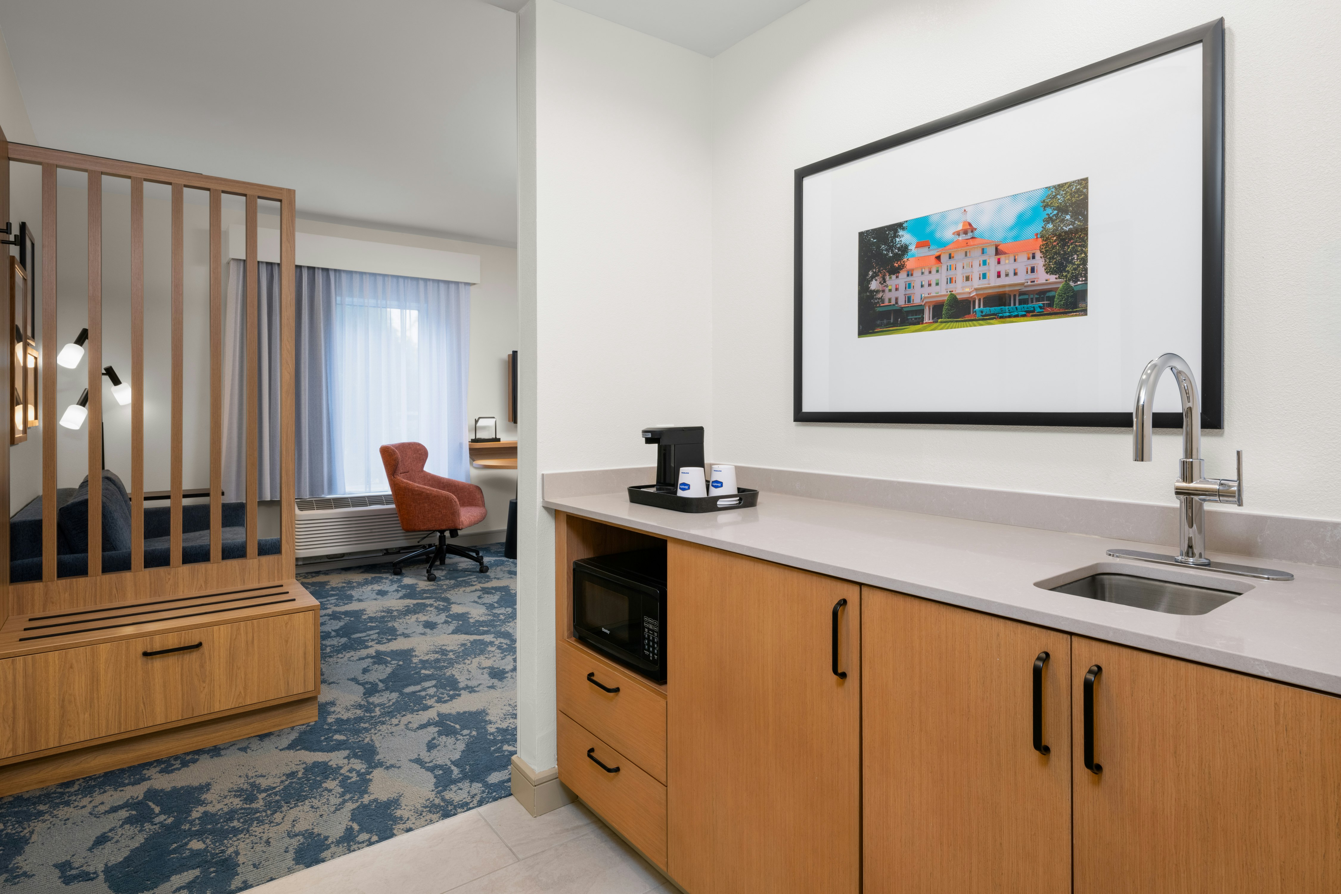 استوديو بسرير كينج مع أريكة، Hampton Inn & Suites Southern Pines-Pinehurst 2/2