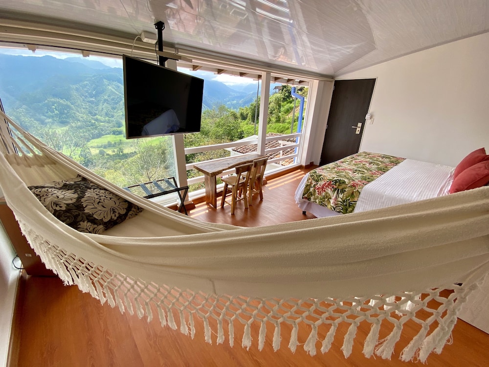 Hotel Mirador del Cocora 60/77