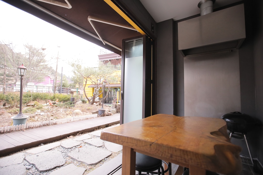 Gapyeong Blossom Pension 28/46