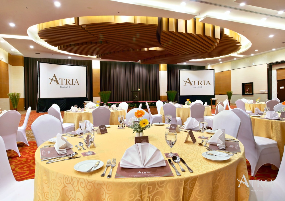 Atria Hotel Malang 55/63
