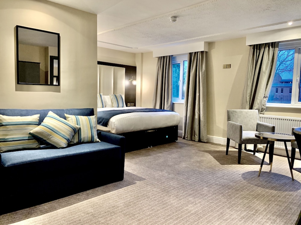Trafford Hall Hotel Manchester, Trademark Collection by Wyndham 38/49