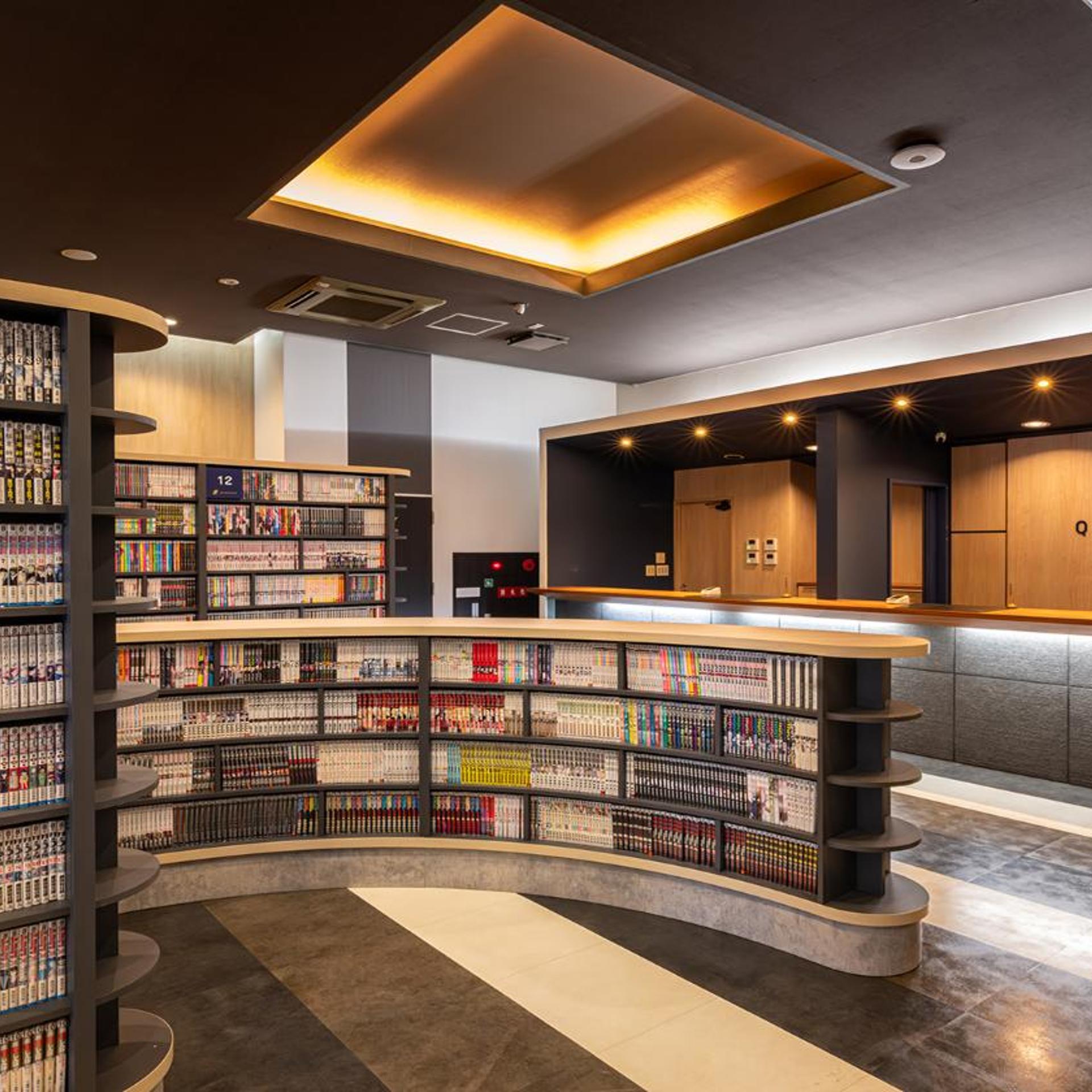 Quintessa Hotel Fukuoka Watanabedori Comic&Books 4/50