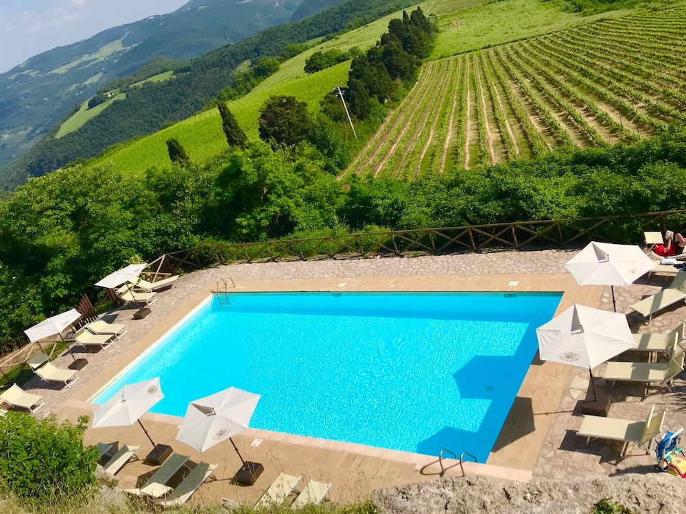 Castello Di Titignano 43/50