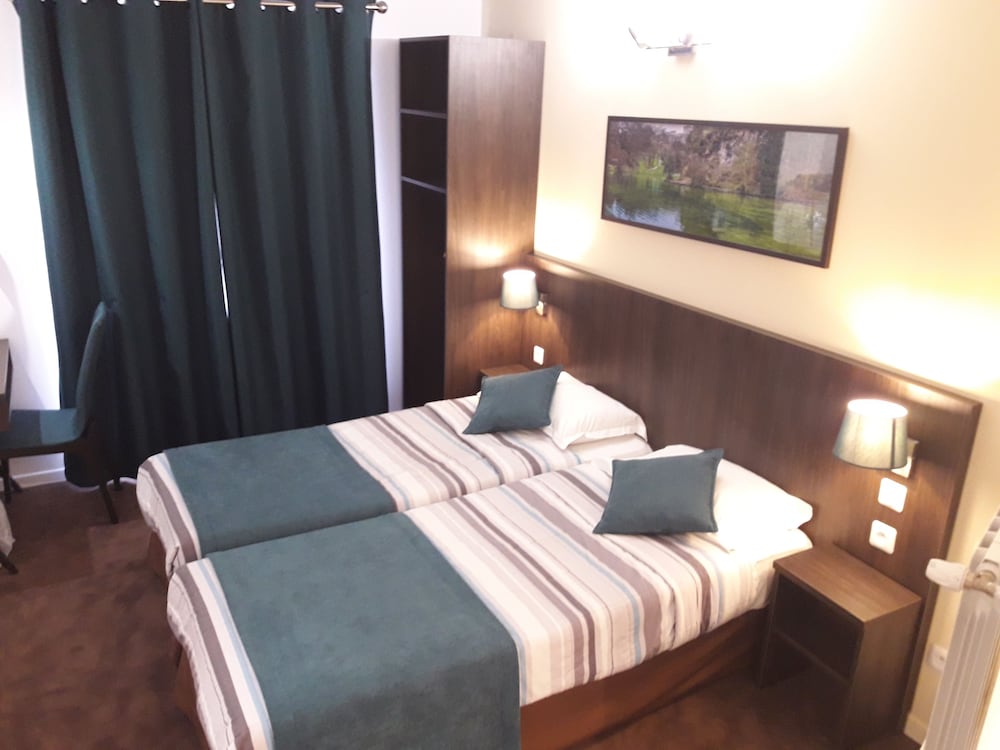 SUPERIOR, DOUBLE BED